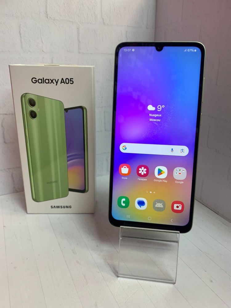 Смартфон Samsung A05 64gb