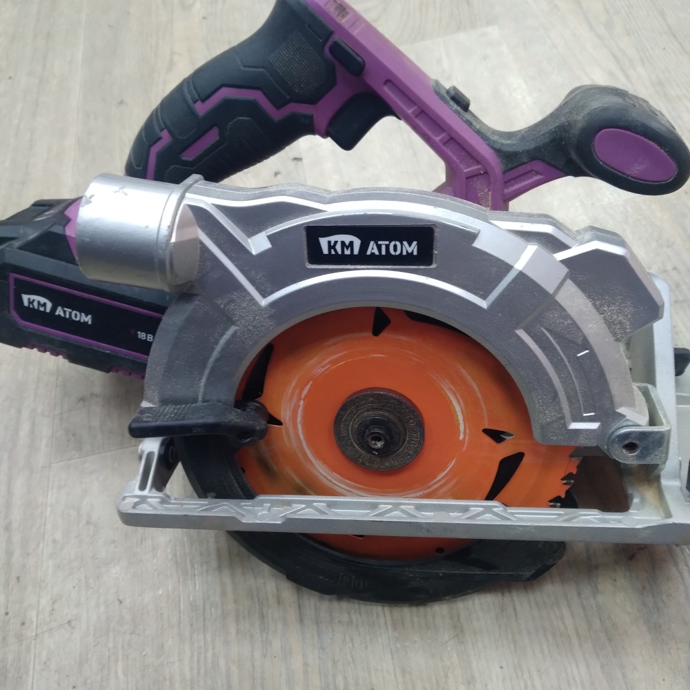 Набор инструментов циркулярка ушм и воздуходув