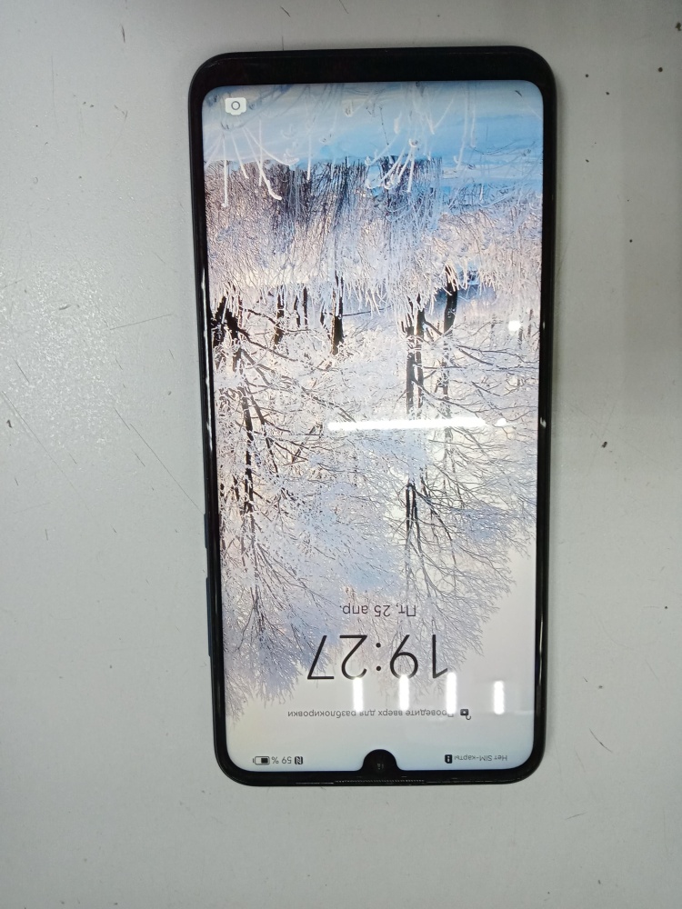 Смартфон Huawei P30 Lite