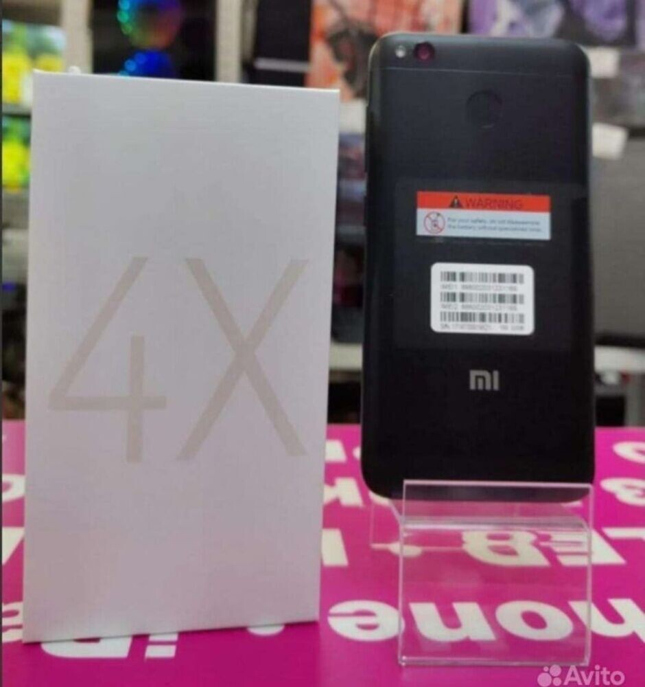 Смартфон Xiaomi Redmi 4X 3/32
