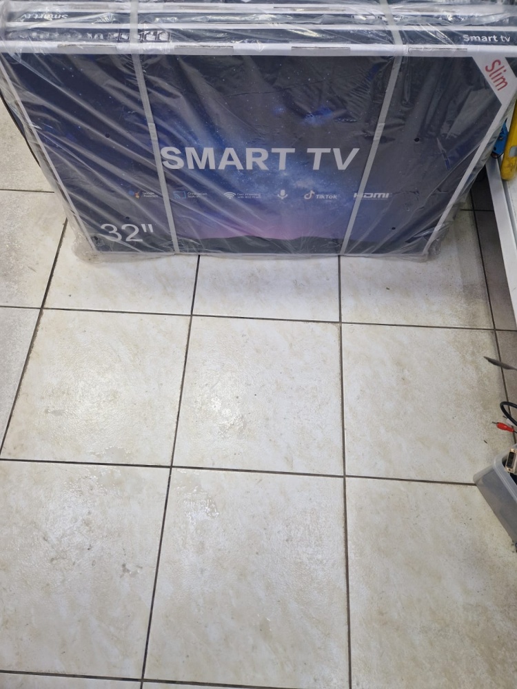 Телевизор smart tv 32