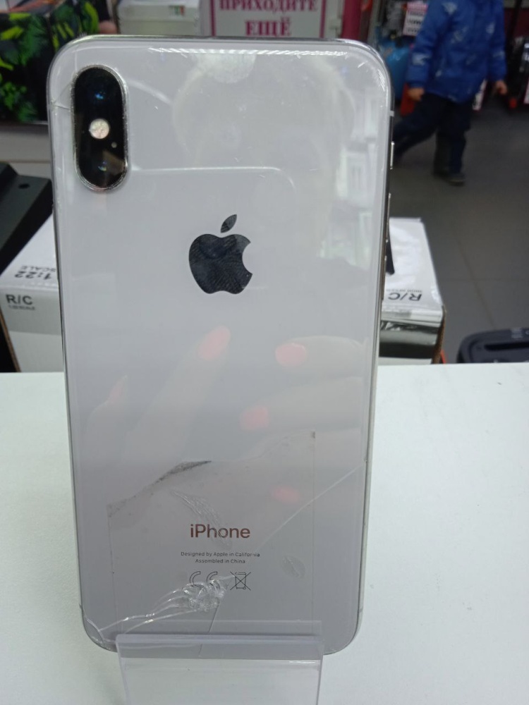 Смартфон iPhone X 64Gb