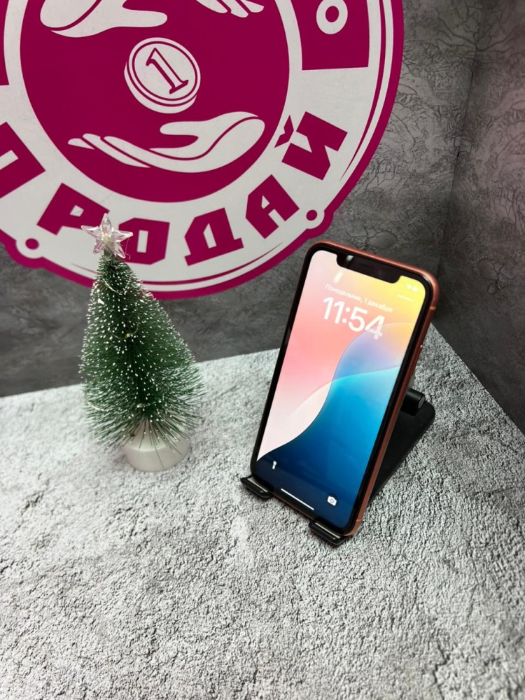 Смартфон iPhone XR 64 Gb 77%