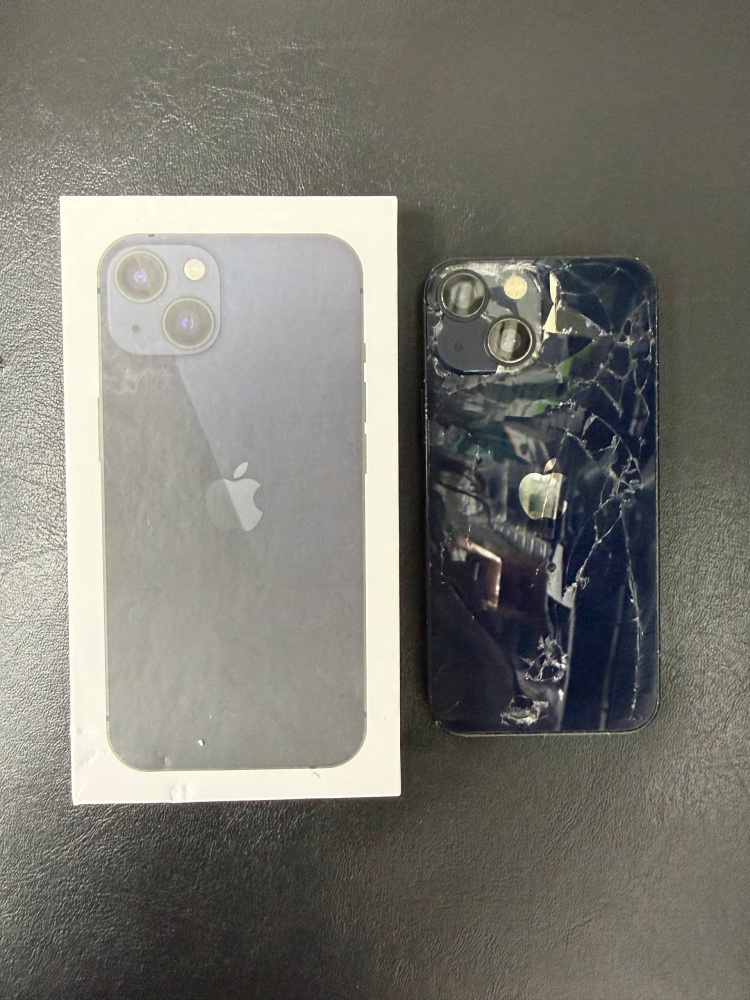 Смартфон iPhone 13 mini 128 Gb