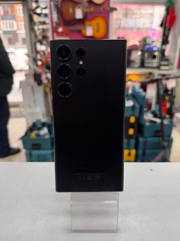 Смартфон Samsung S23 ultra 12/256Gb