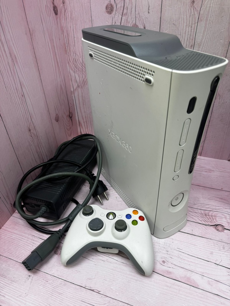 Игровая приставка XBOX 1 серия (белый)