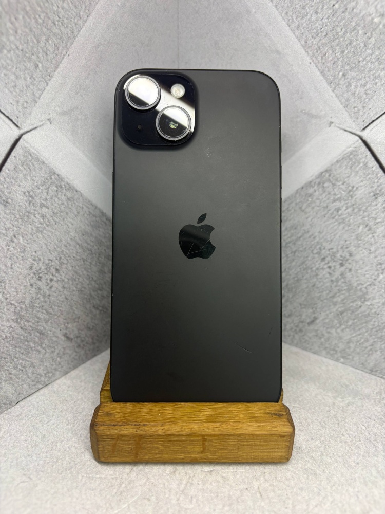 Смартфон iPhone 15 128