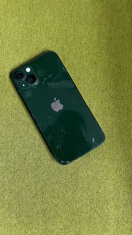 Смартфон iPhone 13 128 Gb