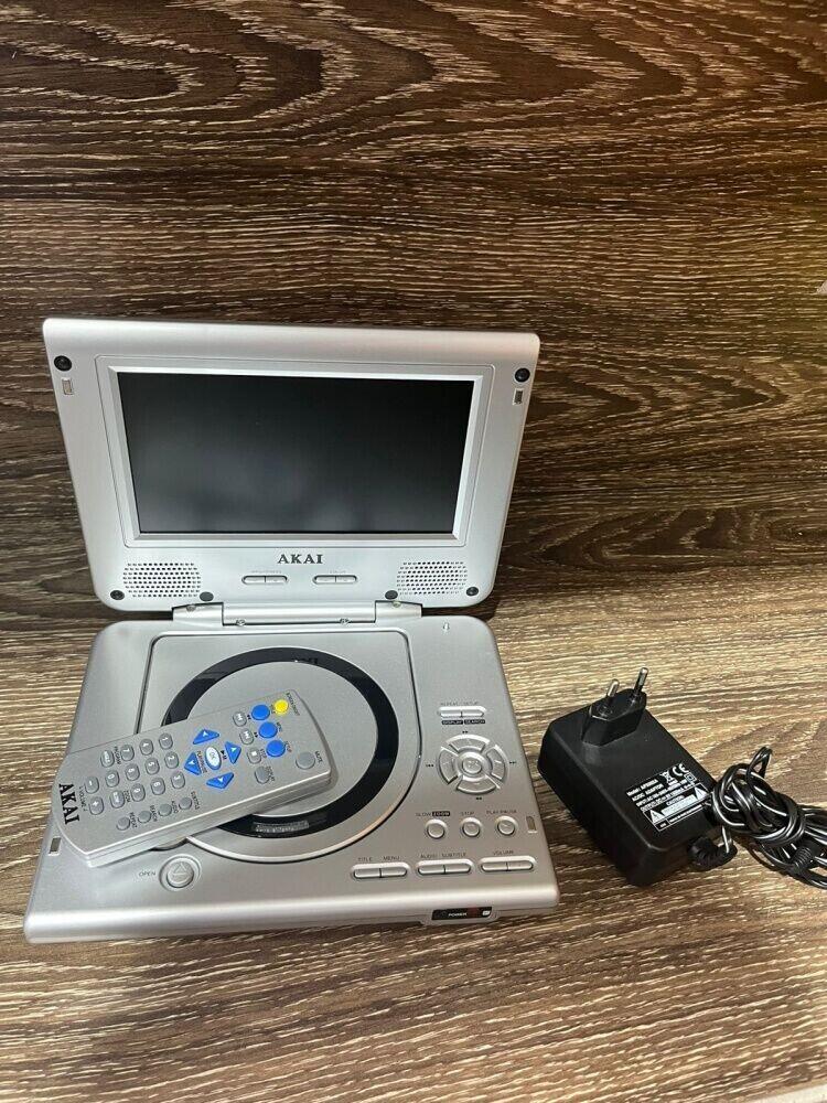 Портативный DVD Akai pdv-762