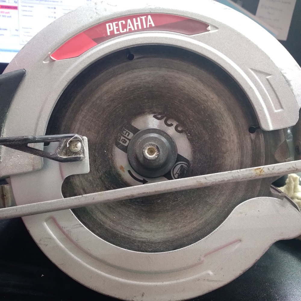 Циркулярная пила ресанта