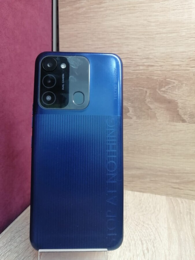 Смартфон Realme Note 50