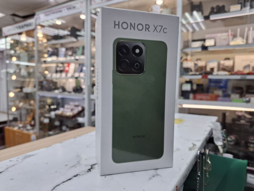 Смартфон Honor x7c
