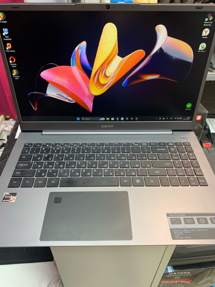 Ноутбук Dexp / Razen5 5600U /Ram-16gb/SSD-512gb/AMD Radeon Graphics