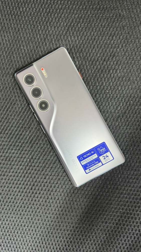 Tecno  camon 40 pro 5g 12/256