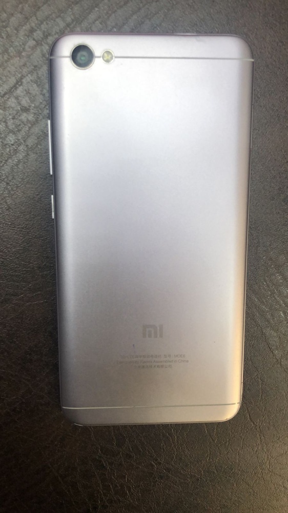 Смартфон Xiaomi Redmi Note 5А