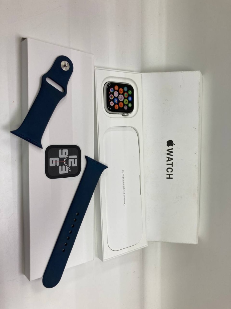 Часы Apple Watch SE Gen-2 2023