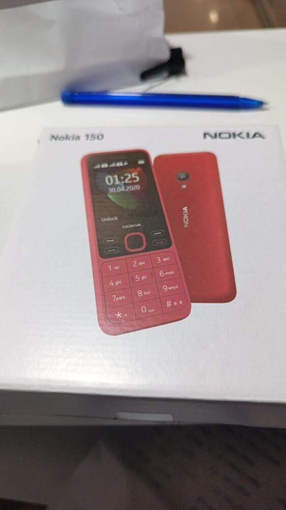 Мобильный телефон Nokia 150