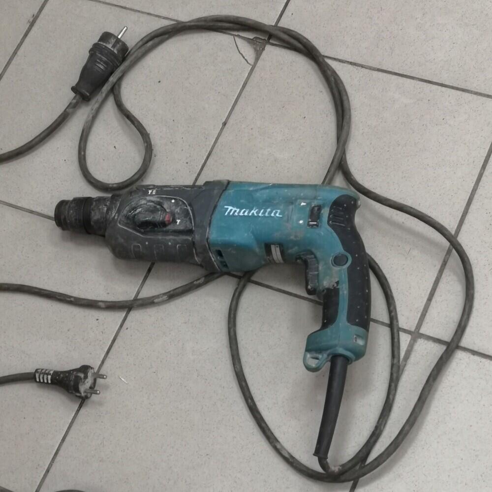 Перфоратор Makita 2470