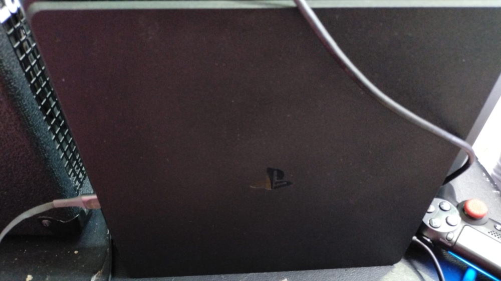 Игровая приставка Sony PlayStation 4 slim 1Tb
