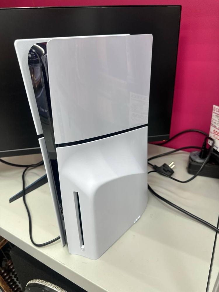 Игровая приставка Sony PlayStation 5