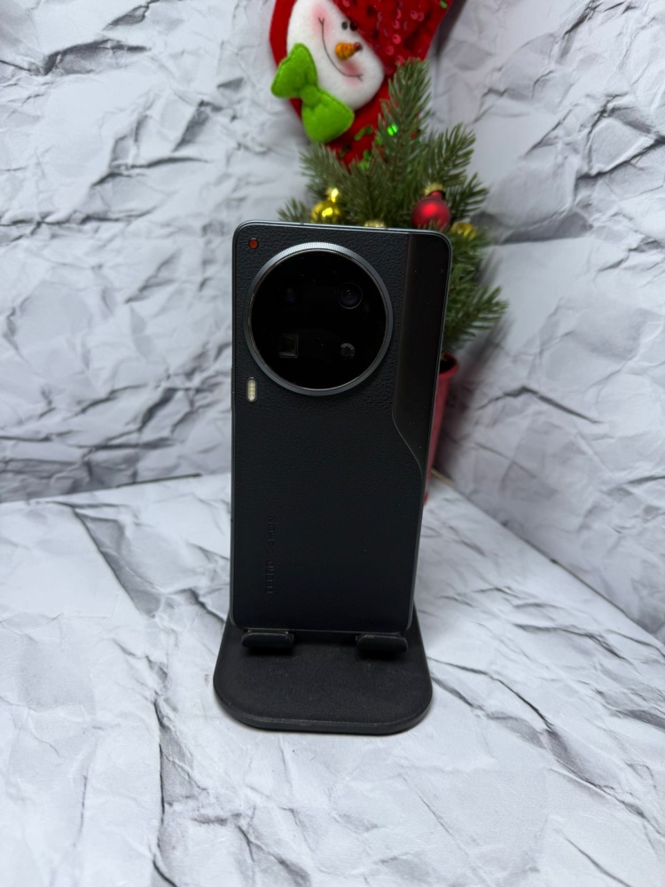 Мобильный телефон Tecno Camon 30 Premier 5G