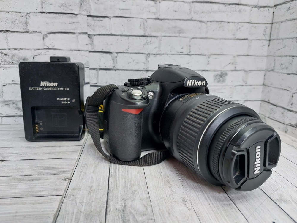 Фотоаппарат Nikon D3100