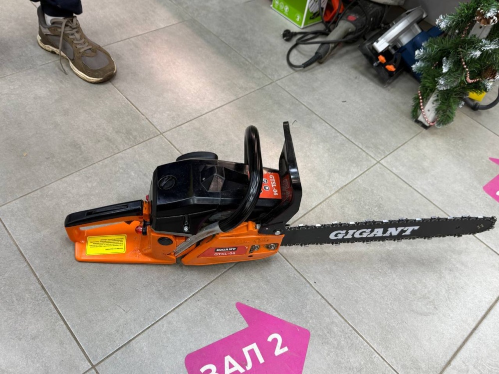 Бензопила GIANT