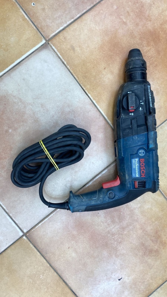Перфоратор Bosch GBH 240
