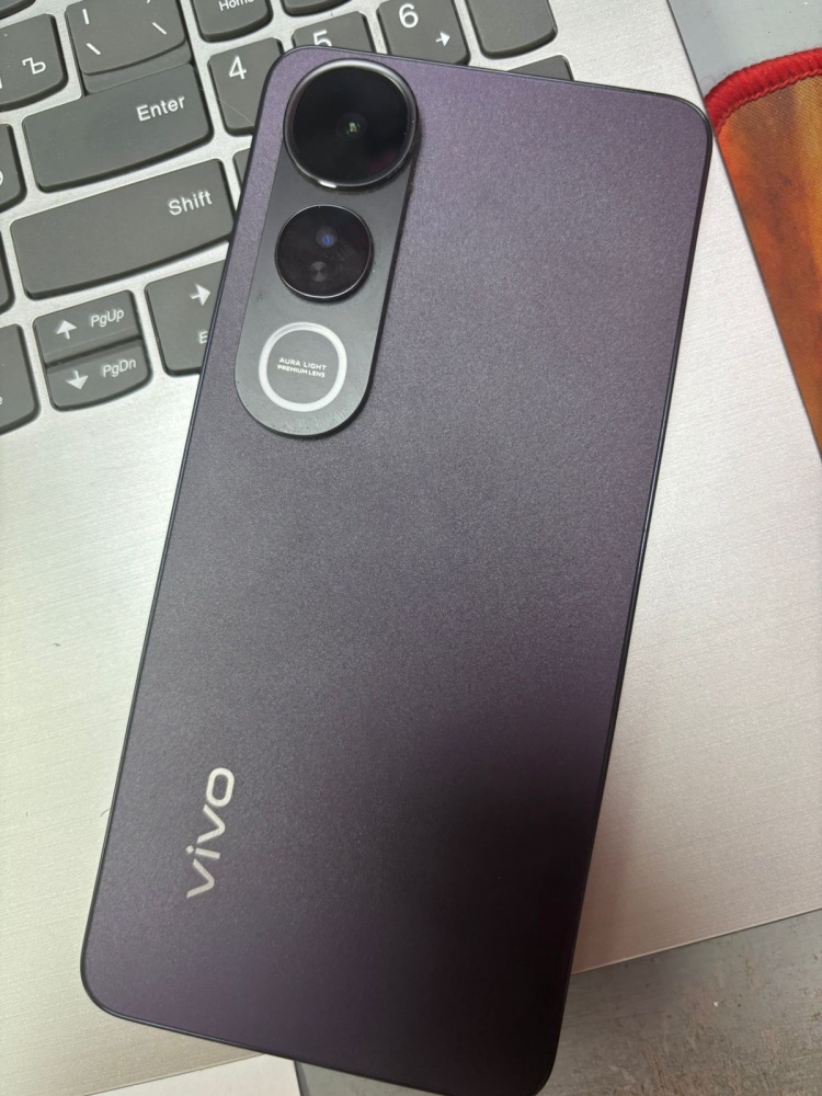 Смартфон Vivo V50 Lite 8\256
