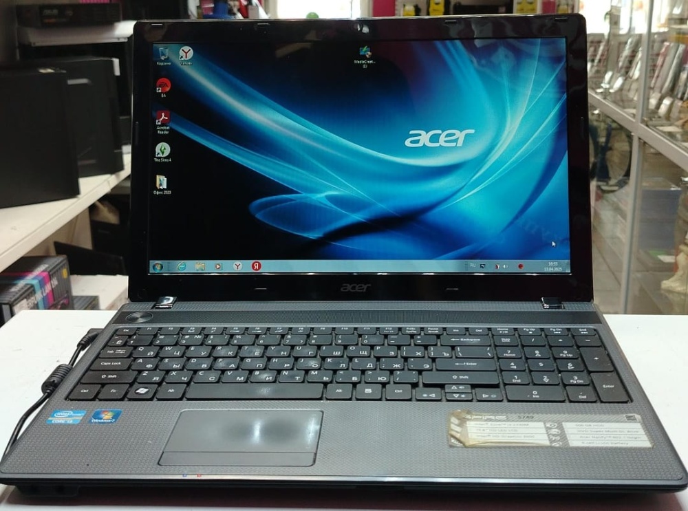 Ноутбук Acer ZRL Aspire 5749 Core i3-2330M