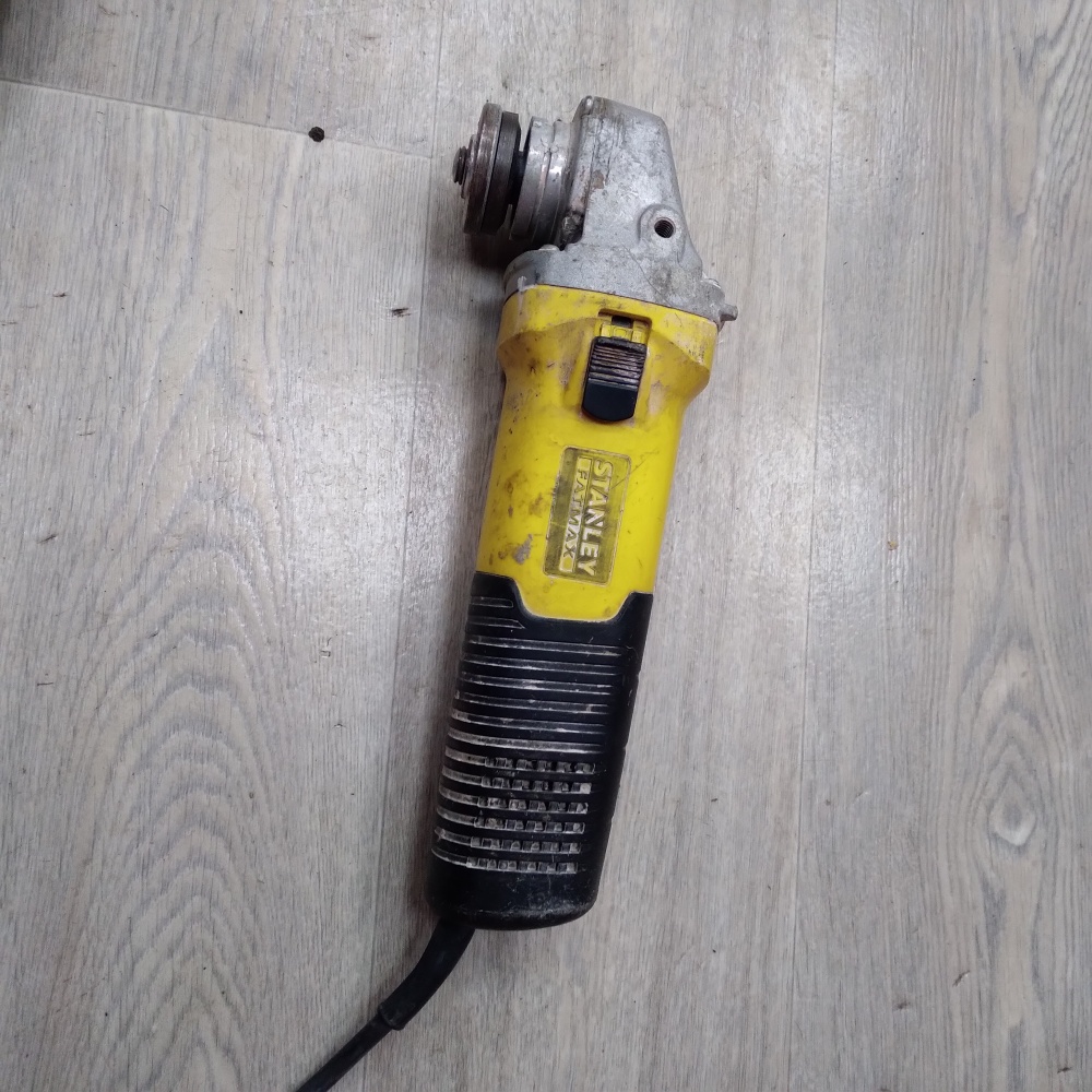 УШМ (Болгарка) STANLY FMEG125V