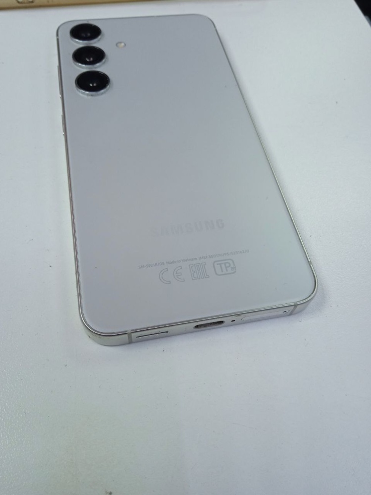 Смартфон Samsung S24 8/256 гб, Ростест