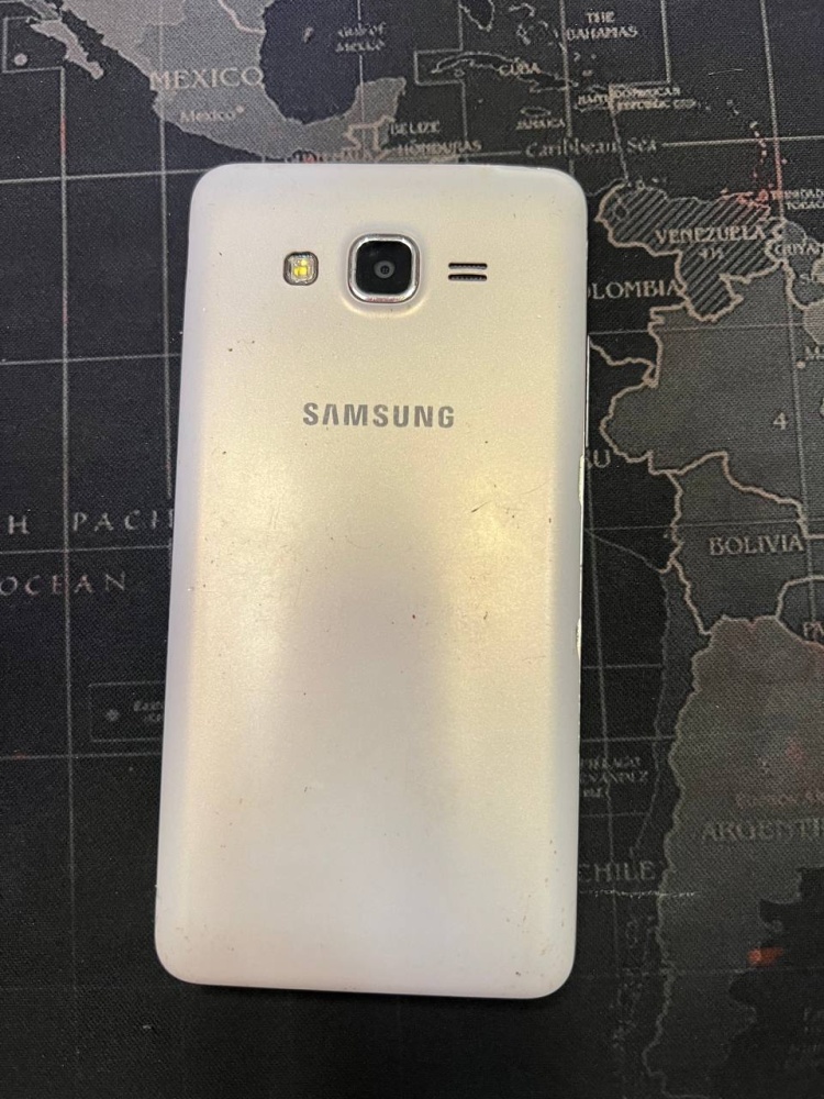 Смартфон Samsung Grand Prime 2/16ГБ