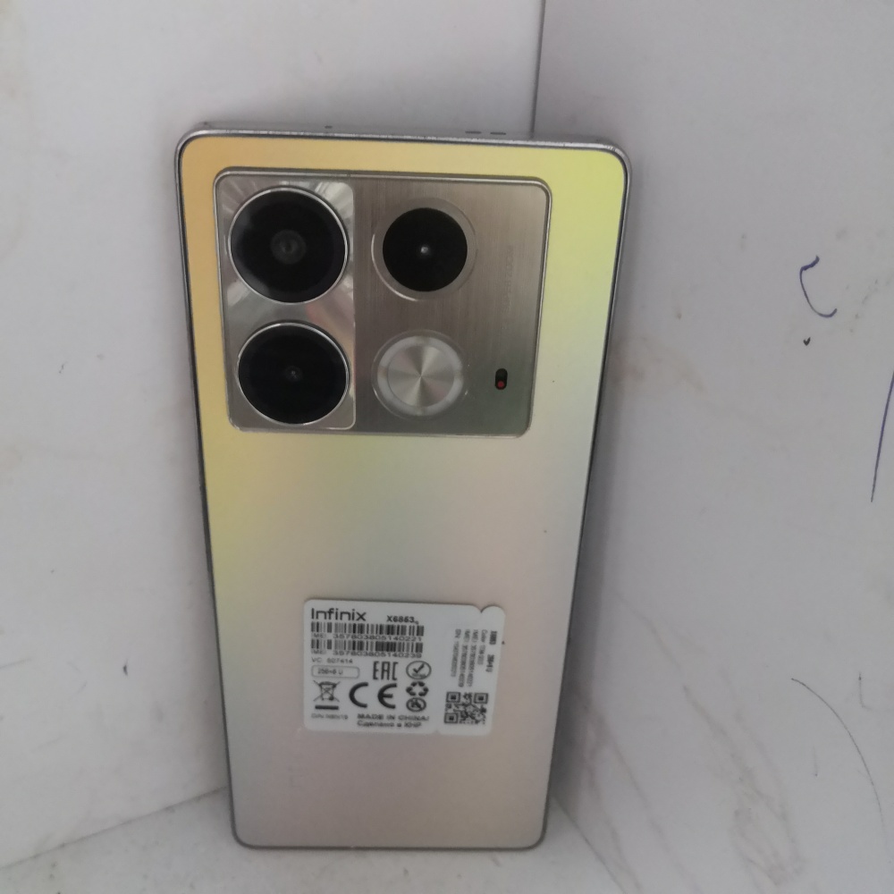 Мобильный телефон Infinix note 40 256