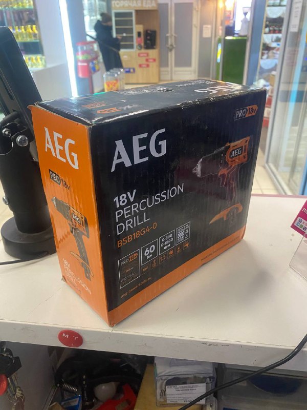 Шуруповерт AEG 18V