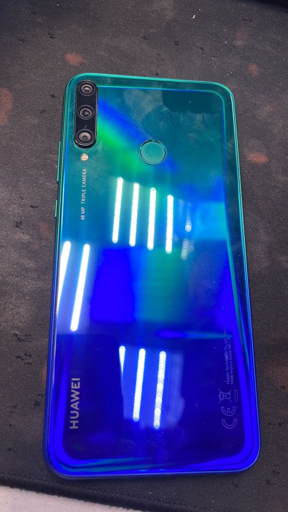 Смартфон Huawei P40 Lite E 4/64