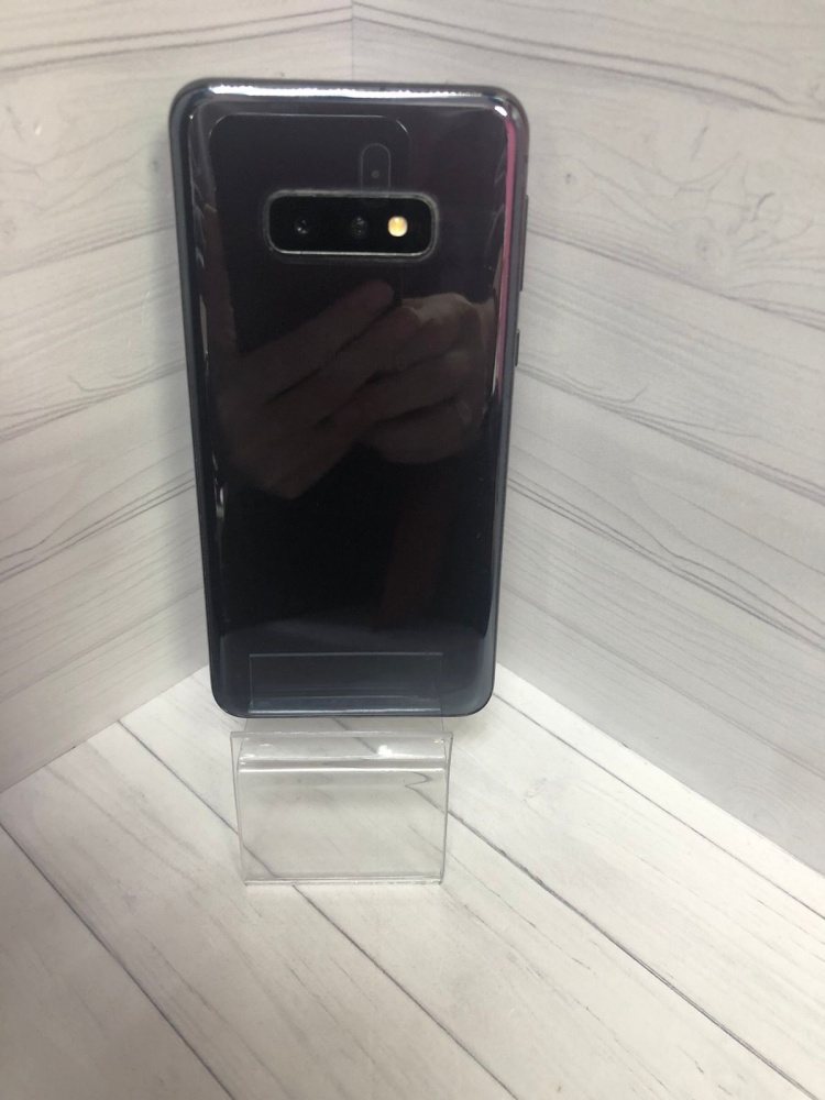 Смартфон Samsung S10E 6/128