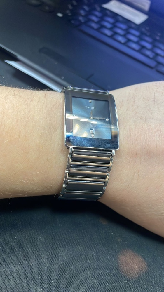 Часы Rado