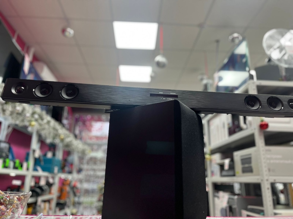 Саундбар LG SQC2
