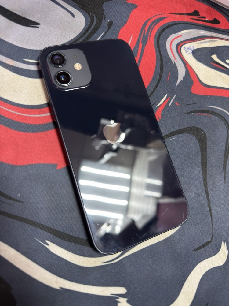 Смартфон iPhone 12 128 Gb