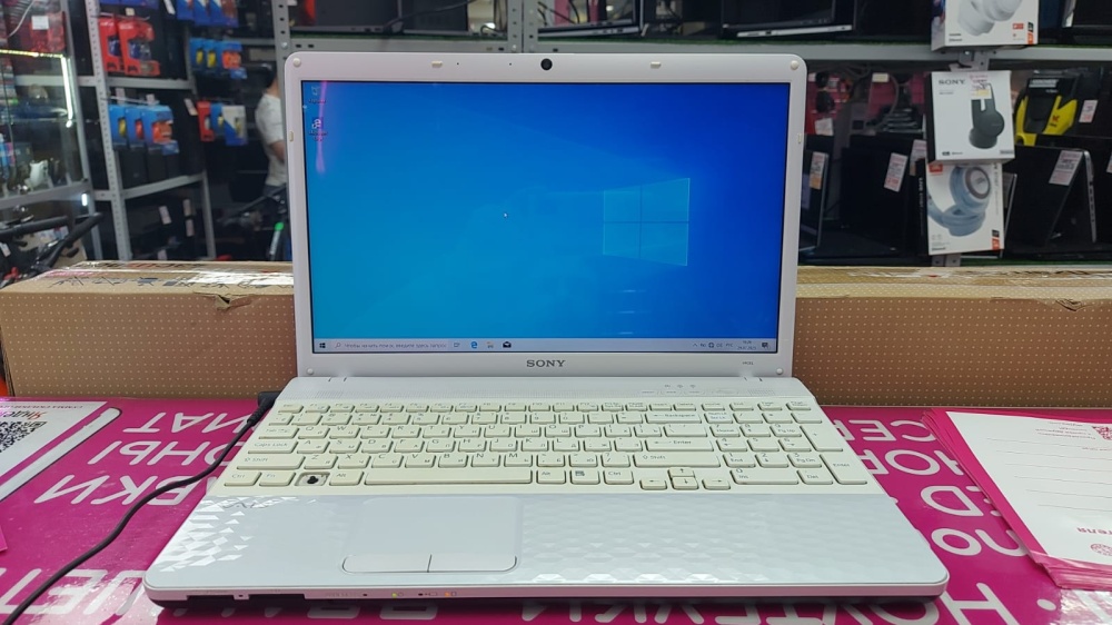Ноутбук Sony AMD E-450 1.65hgz/4/300/Radeon 6320
