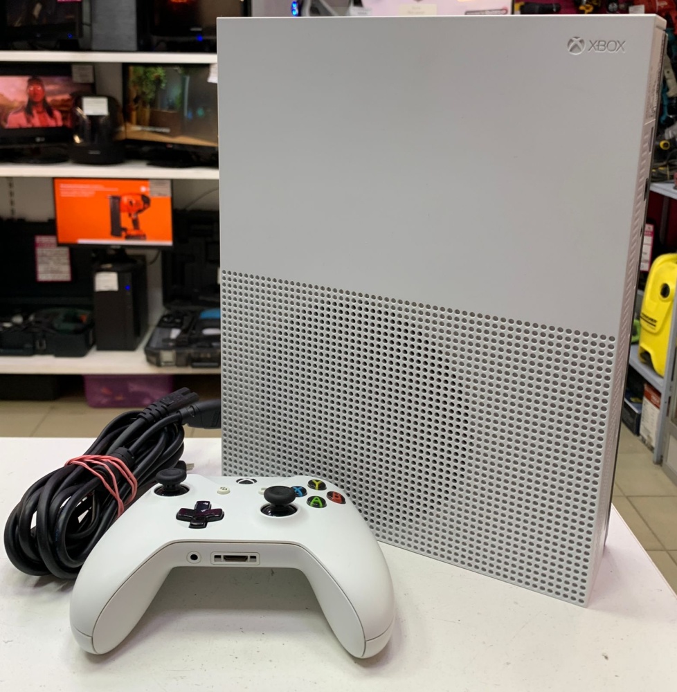 Игровая приставка XBOX ONE S 500 Gb