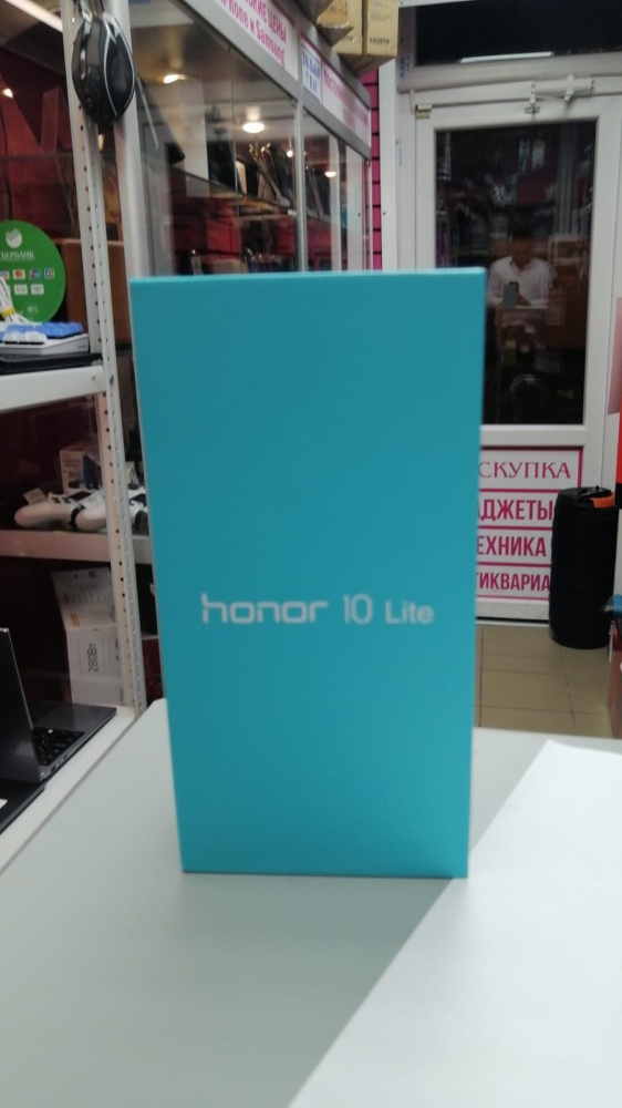Смартфон Honor 10 Lite 6/64
