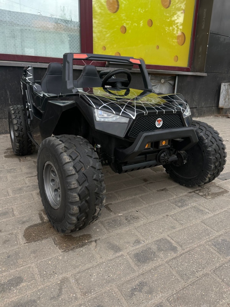 Электромобиль Rivertoys