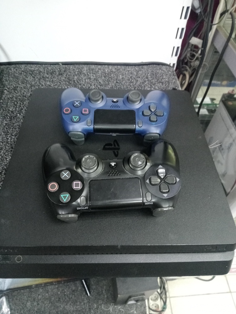 Игровая приставка Sony PlayStation 4 slim 1ТБ