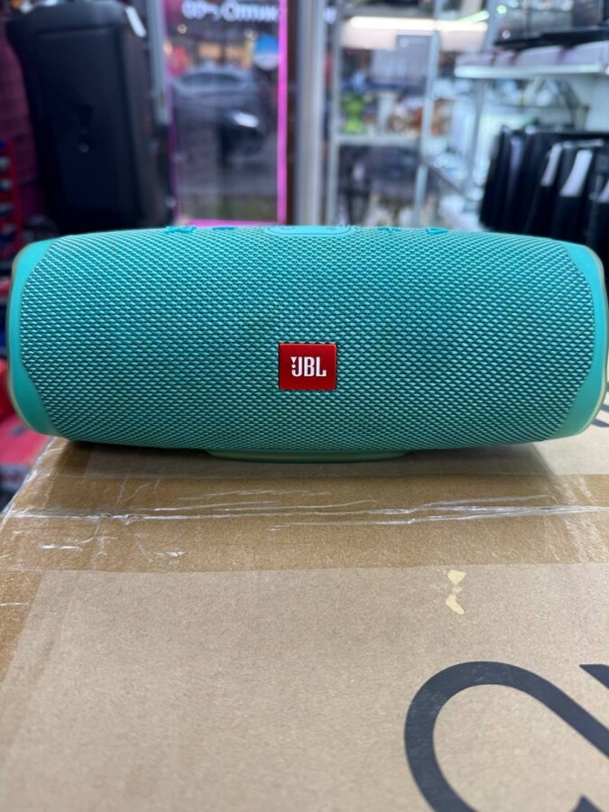 Акустика JBL Charge 4