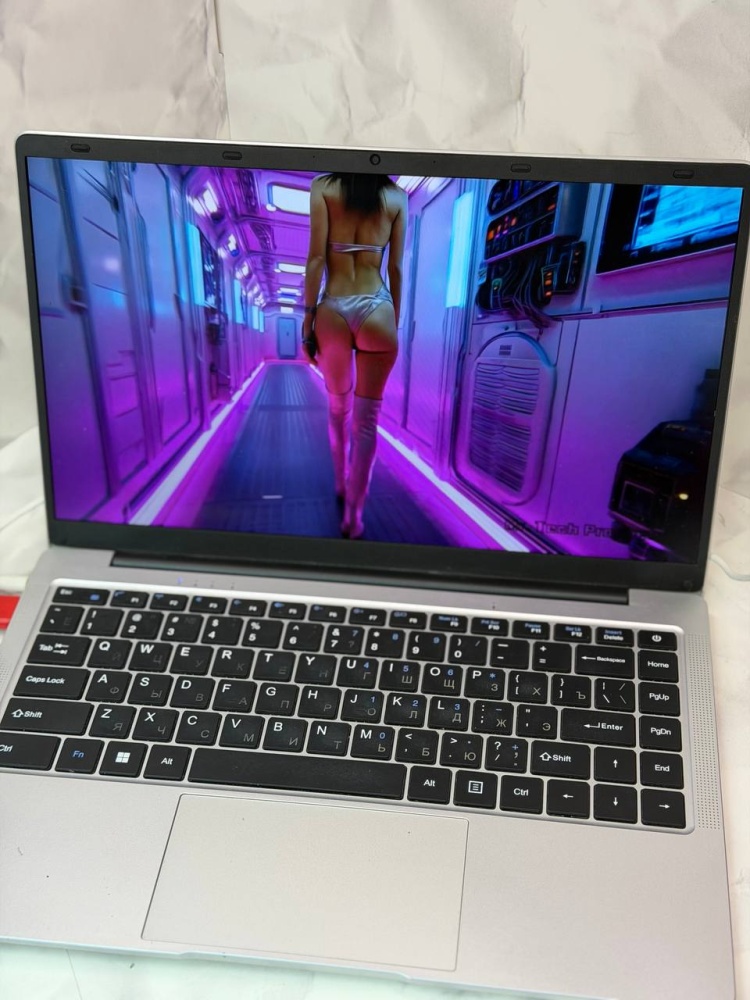 Ноутбук iBook 15.6