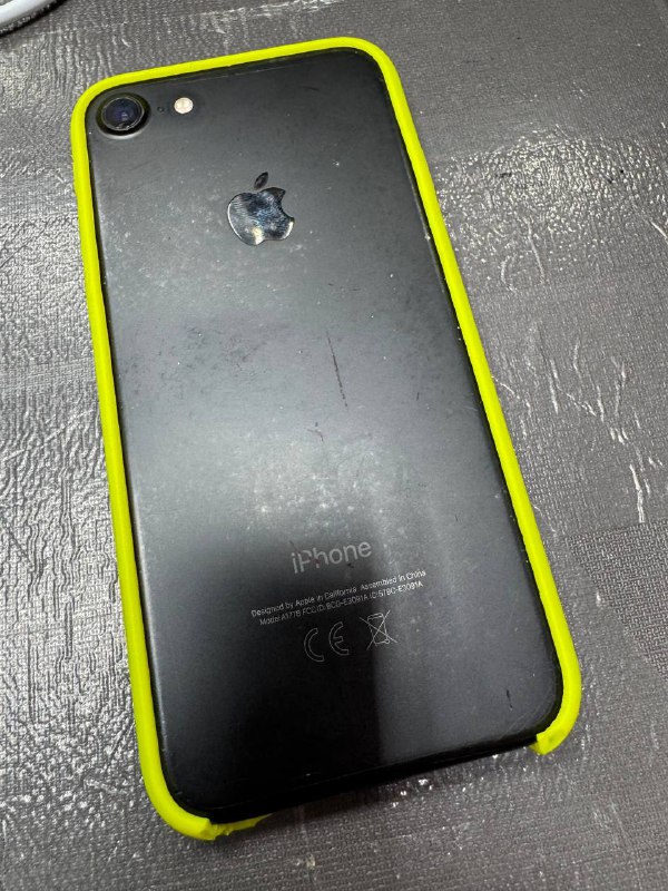 Смартфон iPhone 7 32Gb