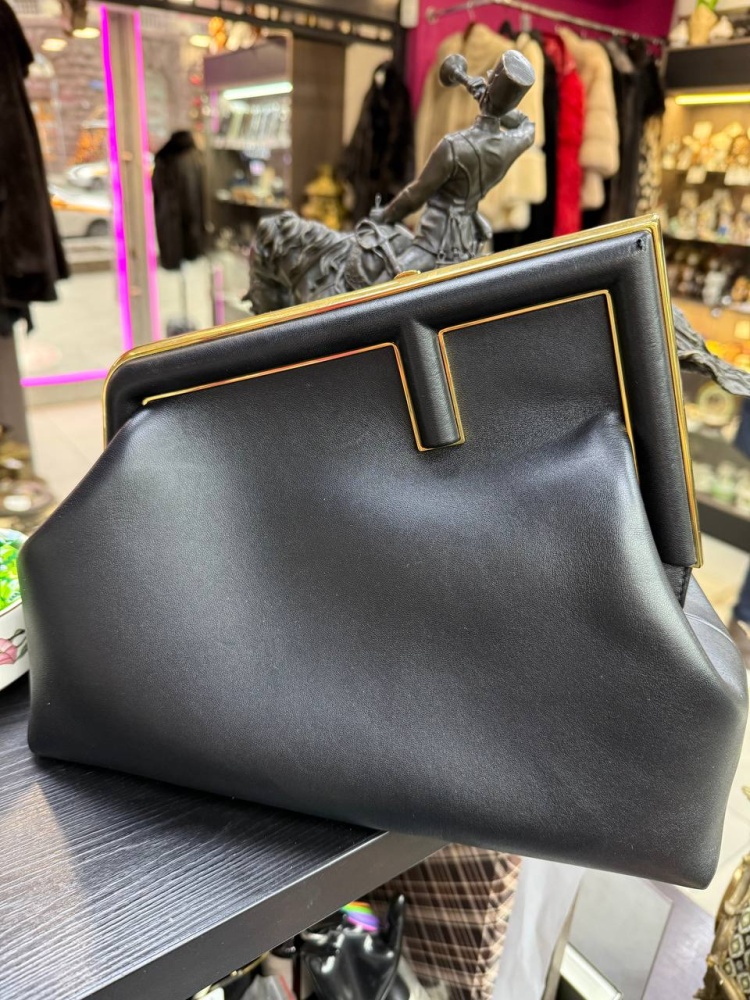 Сумка Fendi 8BP127