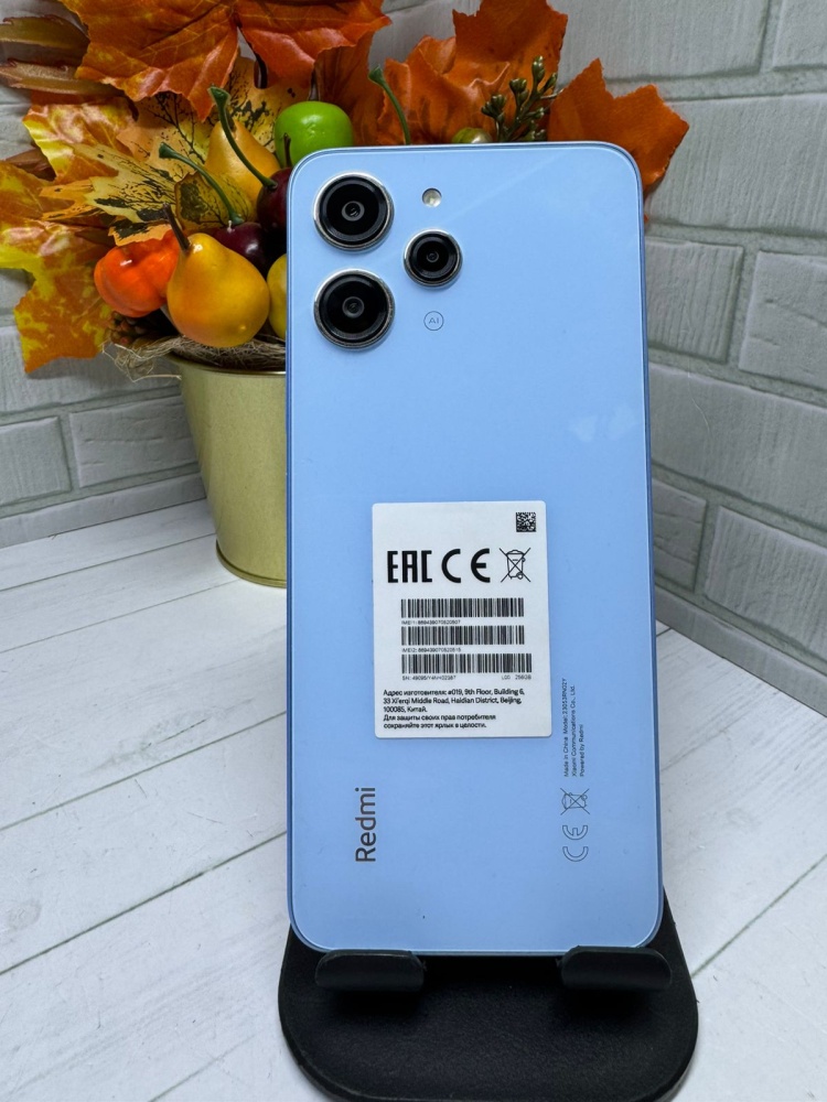 Смартфон Xiaomi Redmi 12 8/256